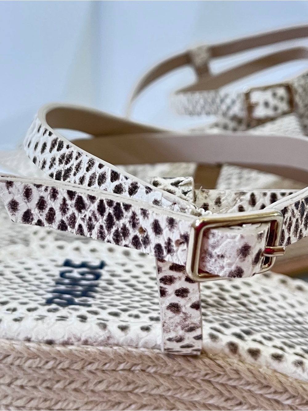 PAIGE Julian Wedge Natural Multi Leather Snake Printed 
Gladiator-Inspired Sz:7 - Picture 10 of 16